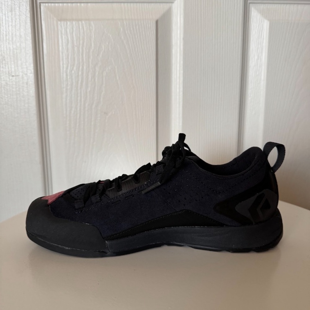 Black Diamond Women’s Pink and Black Technical Approach Shoes size 8 - Picture 5 of 9
